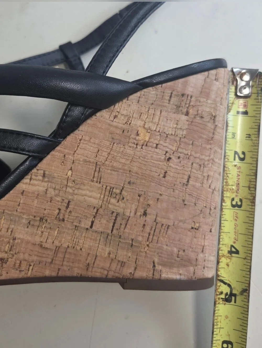 Jessica Simpson Black Crisscross Strap Platform Sandals Size 9